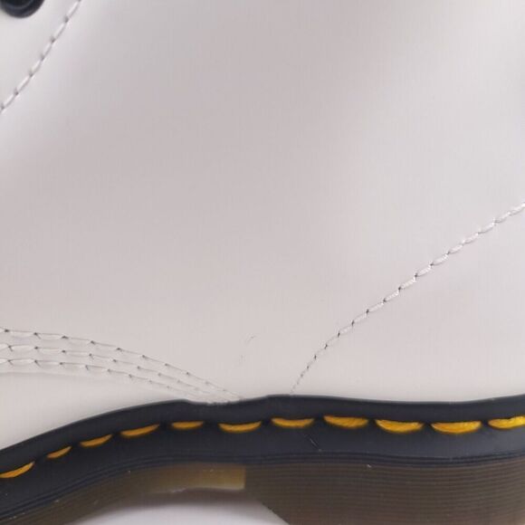 Dr Martens 1460 White Smooth Standard Fit Womens 8 Lace Up Boot Shoes 11821100 - Picture 12 of 14